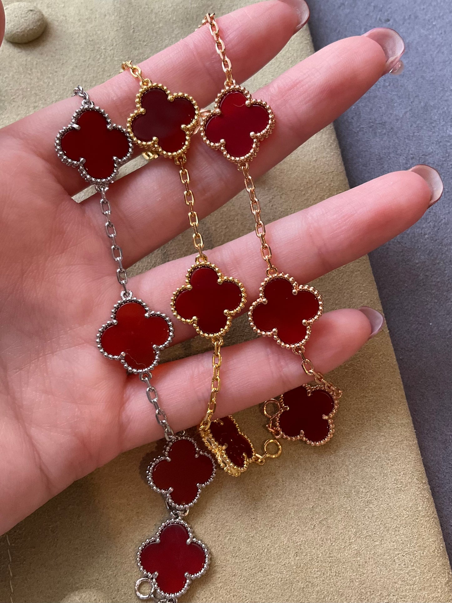15mm carnelian 5 motifs clover bracelet 925 silver with 18k gold plated 7.5 inches - ParadiseKissCo