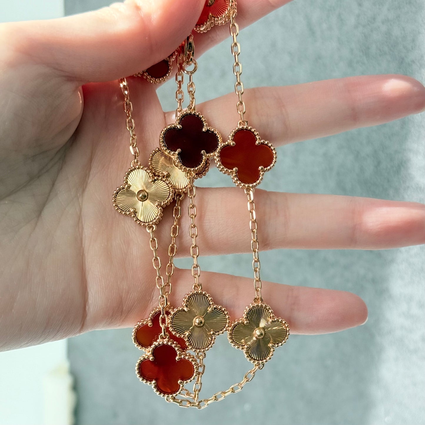 10 motifs Guilliche red carnelian clover necklace 18k rose gold plated 42 cm long clover size 15mm