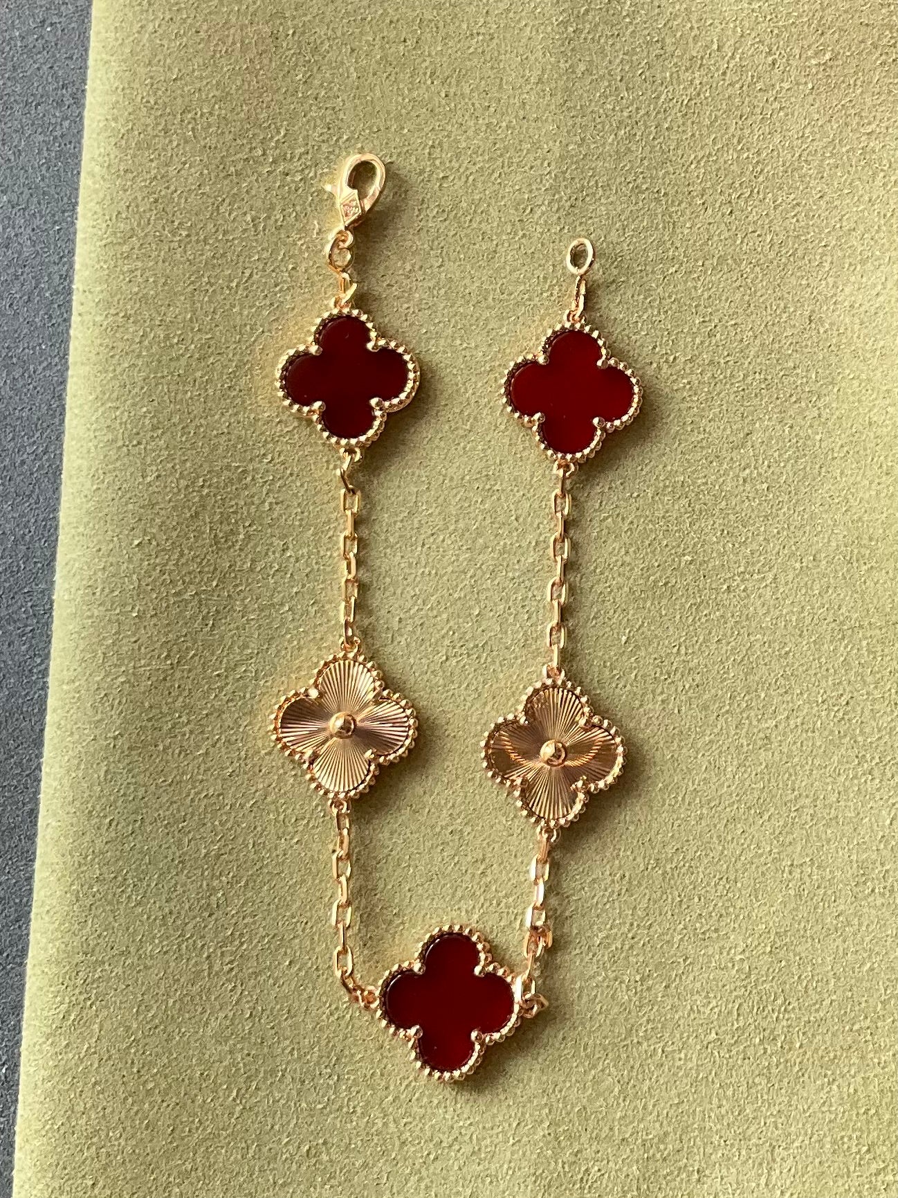 5 motifs Guillioche carnelian 15mm clover bracelet 925 silver 18k gold plated 7.5 inches long - ParadiseKissCo