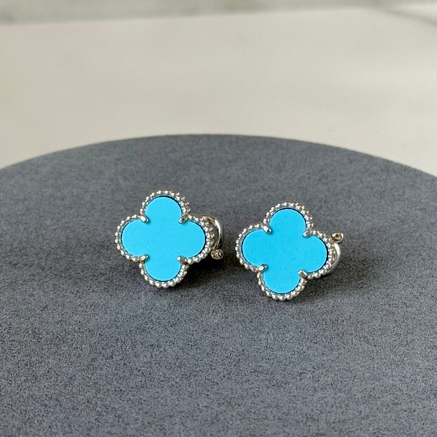 15mm Turquoise clover earrings 925 silver 18k white gold plated