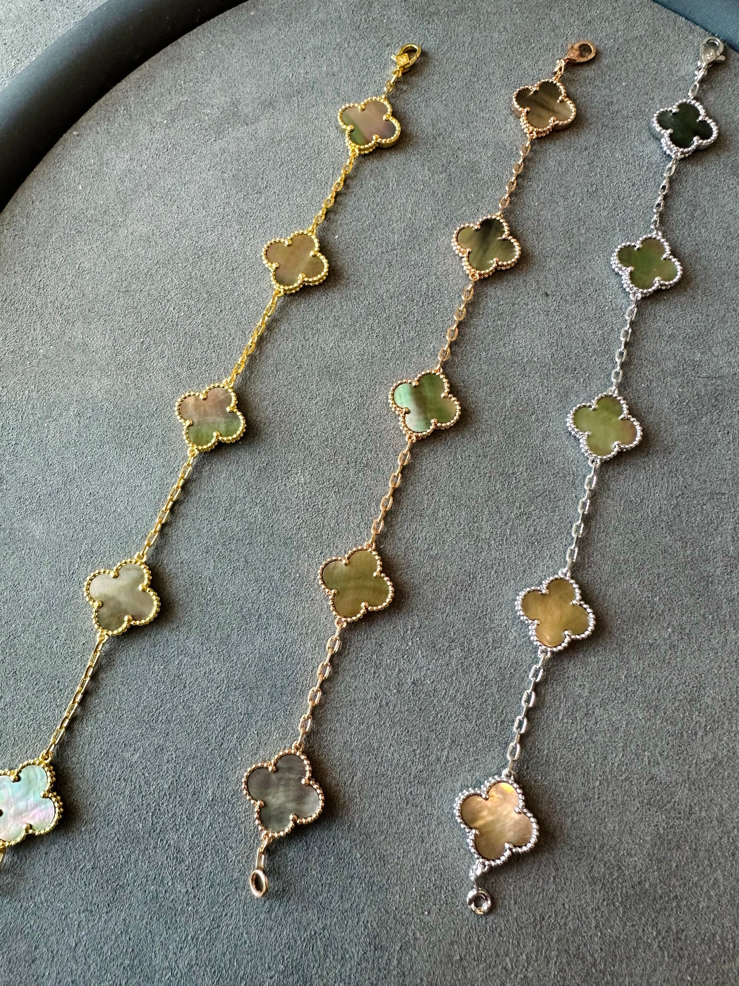 15mm Grey mother of pearl 5 motifs clover bracelet 925 silver with 18k gold plated 7.5 inches - ParadiseKissCo