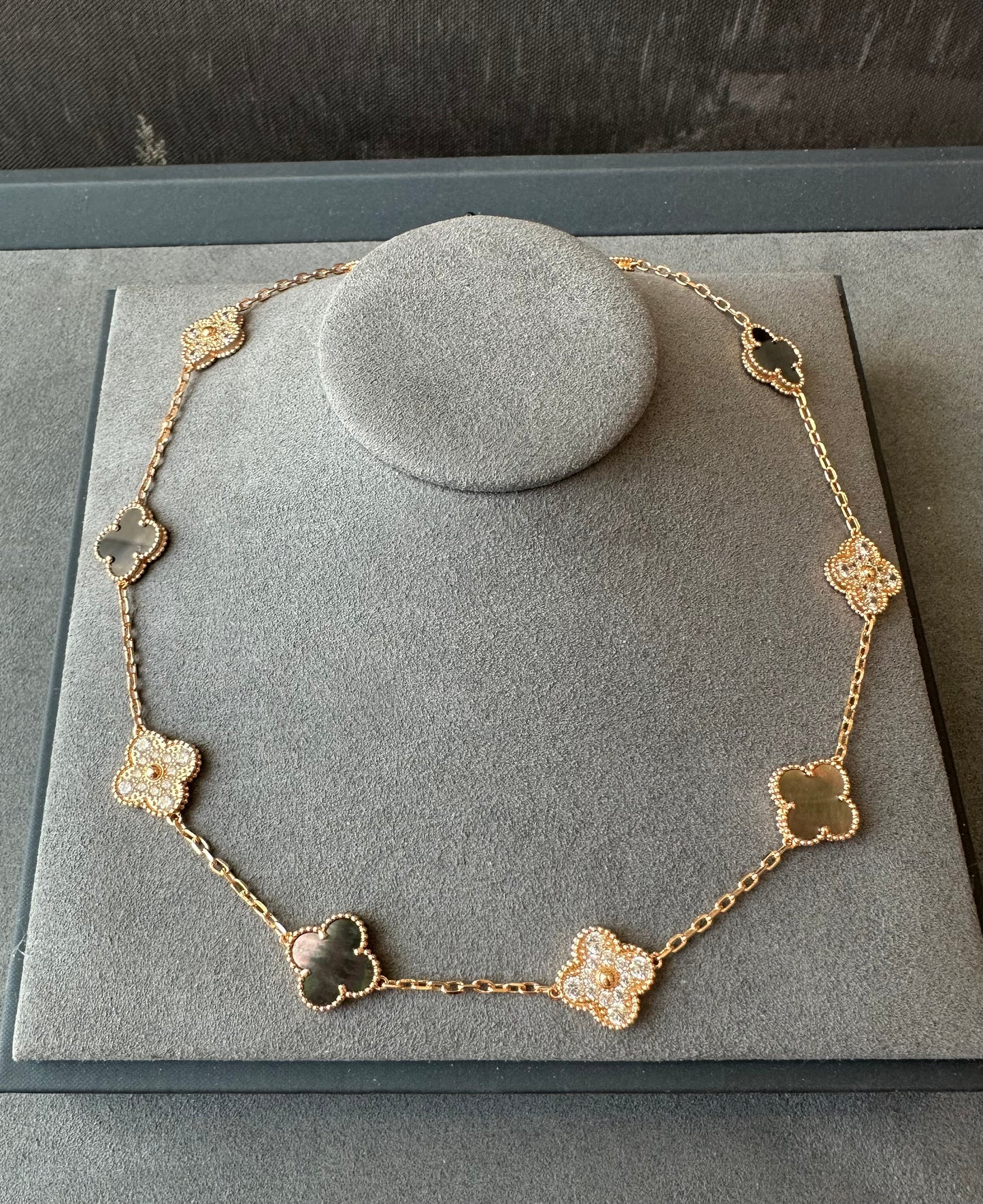 Grey mother of pearl 10 motif cz clover necklace 925 silver 18k rosegold plated 42 cm long clover size 15mm - ParadiseKissCo