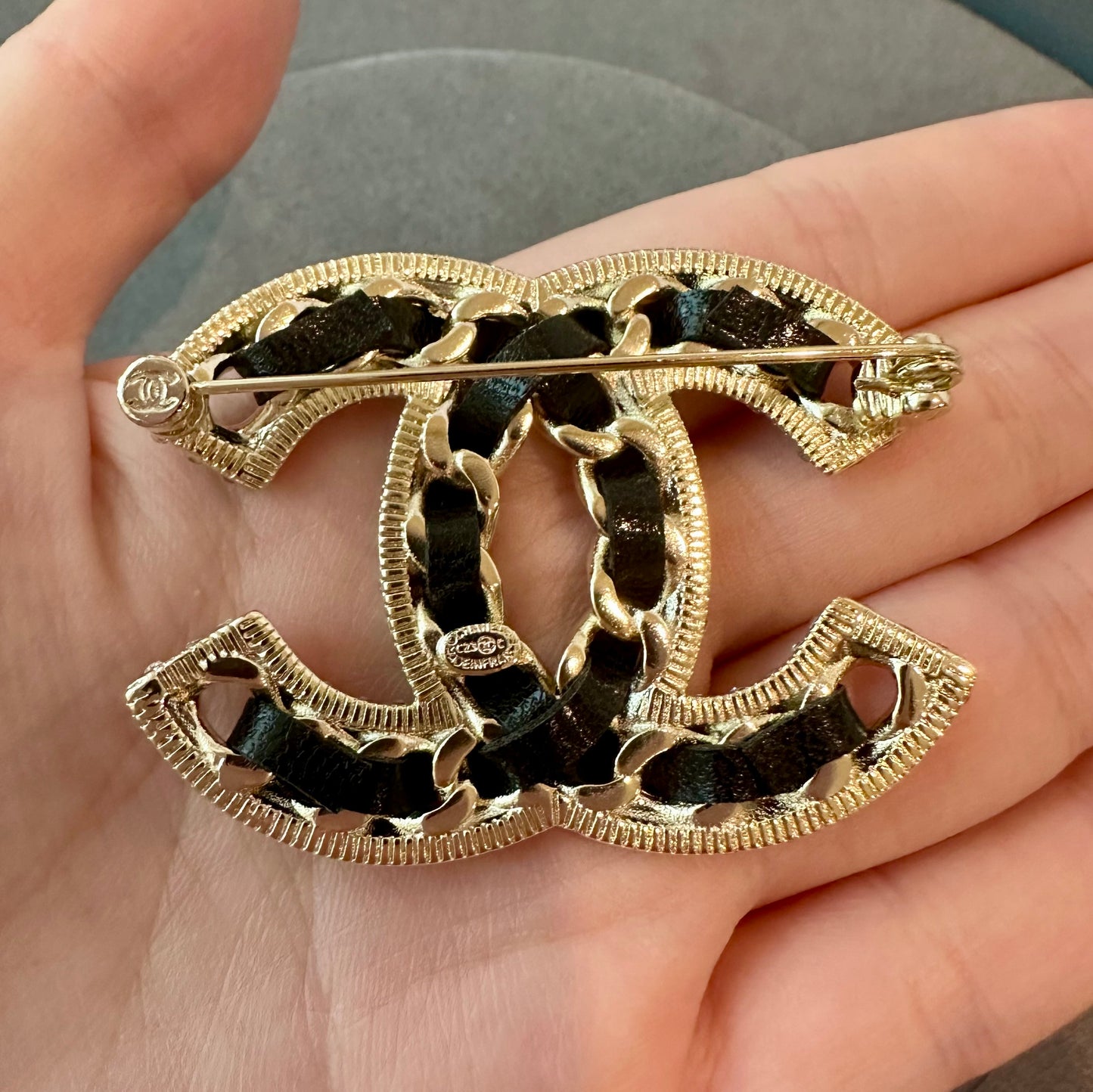 coco leather gold brooch - ParadiseKissCo