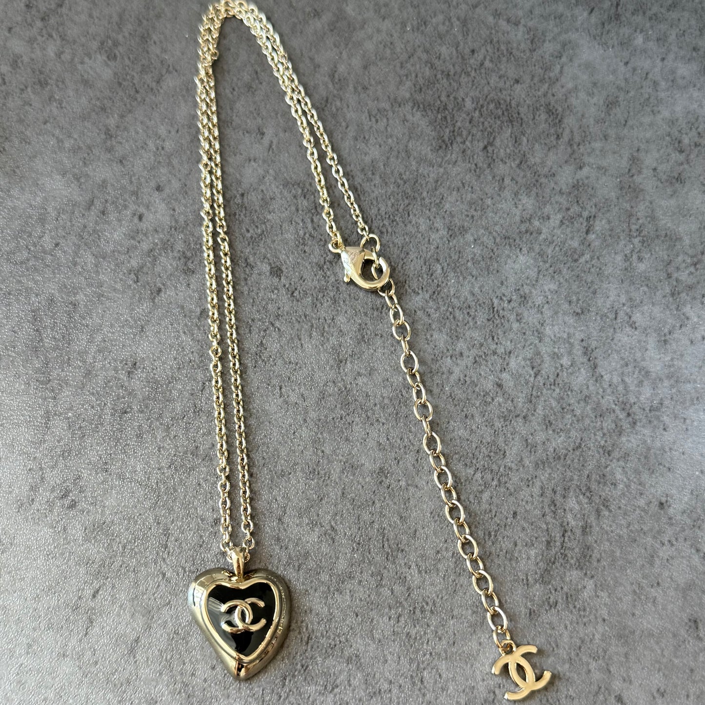 Coco black heart light gold Necklace