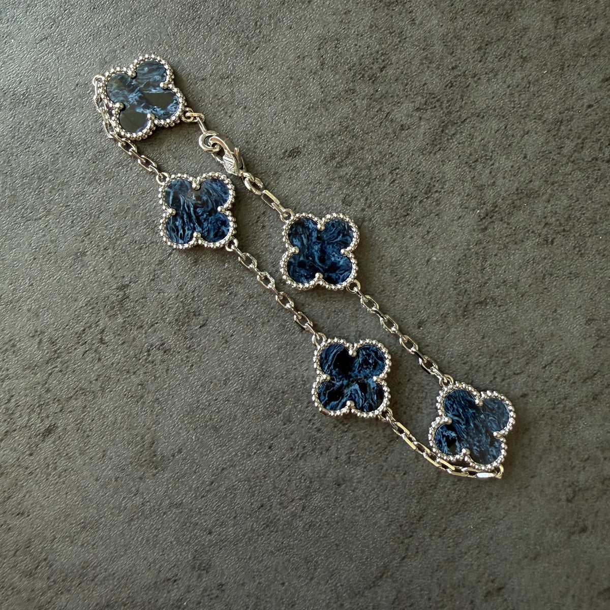 5 motifs Pietersite 15mm clover bracelet with 18k white gold plated 7.5 inches