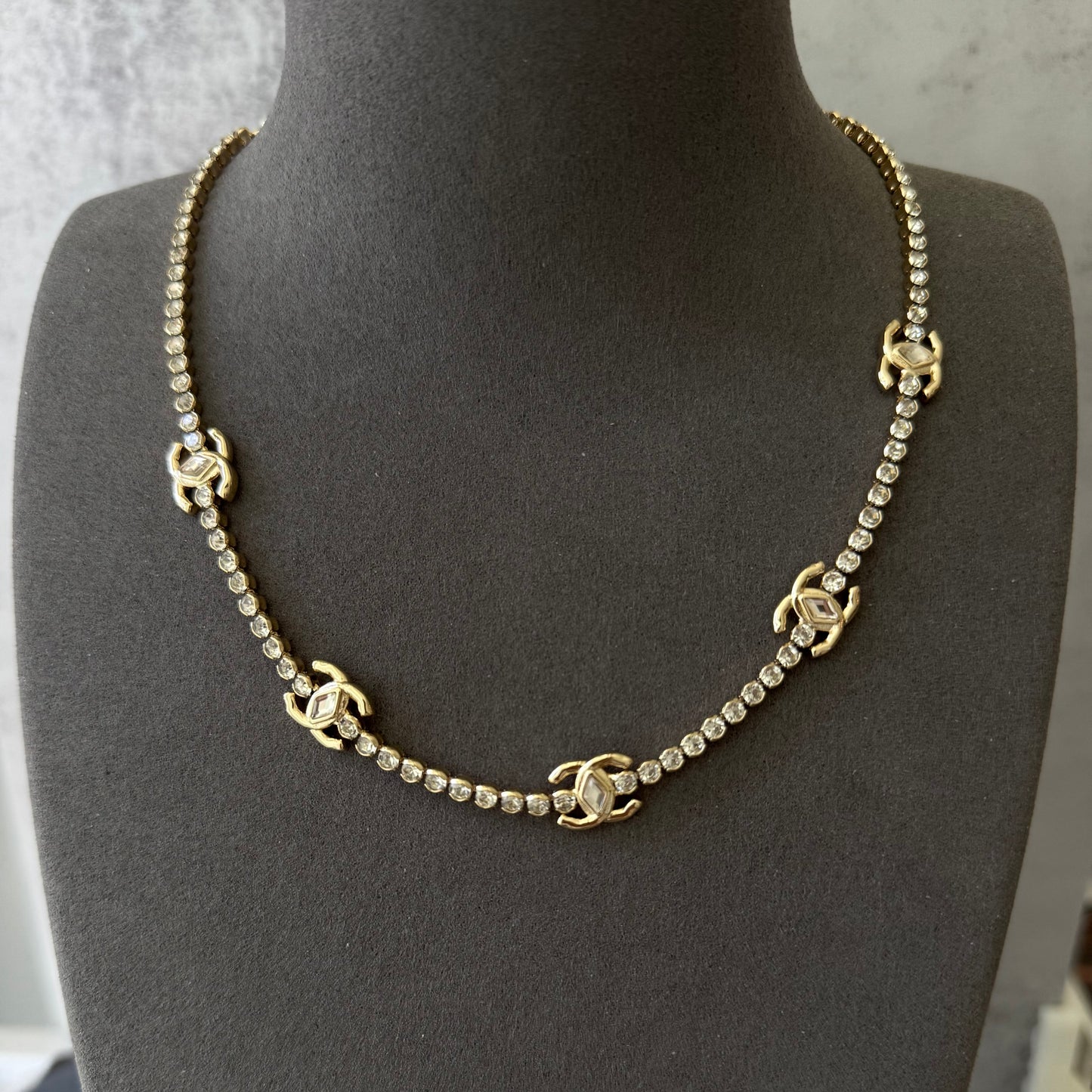 coco light gold diamond choker necklace