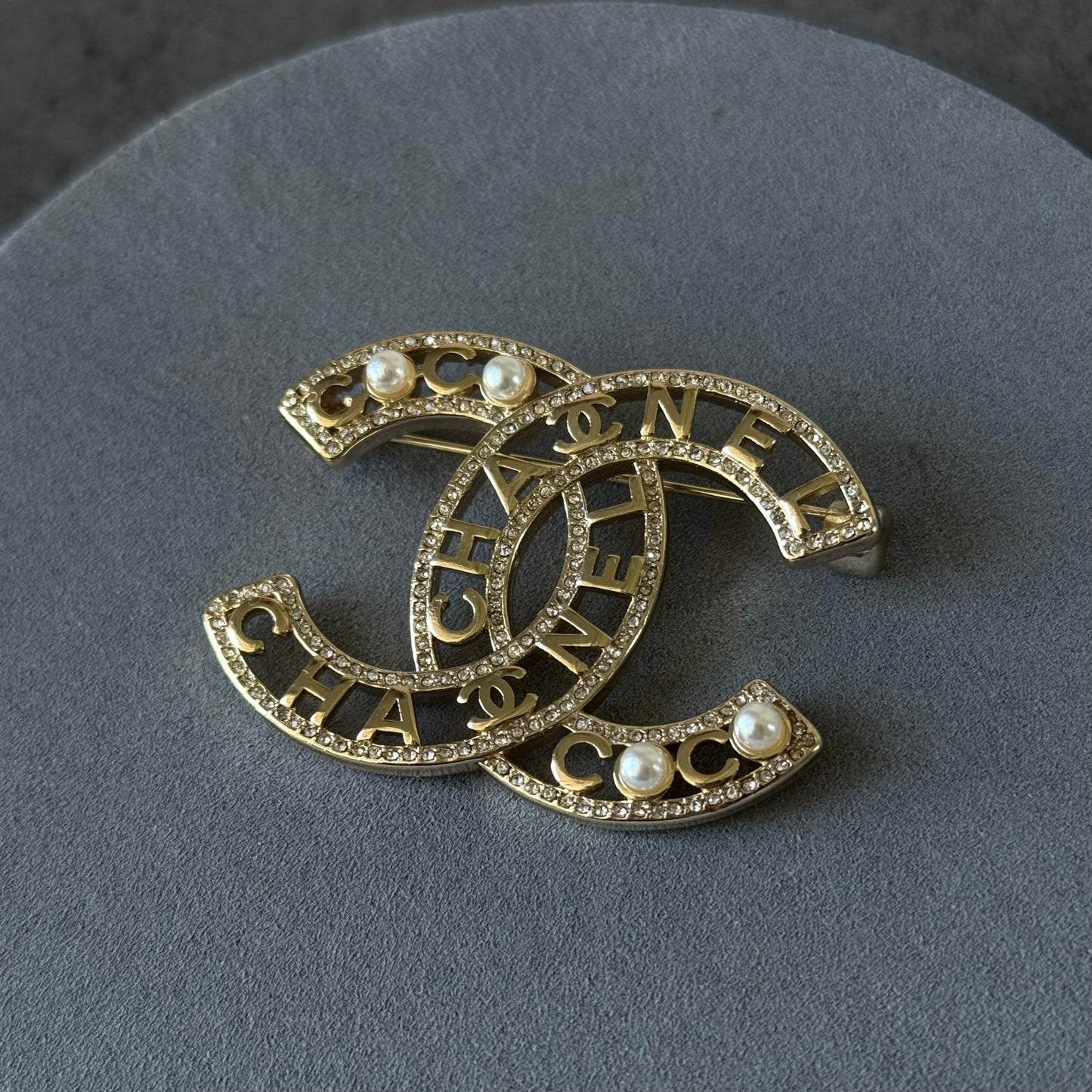coco gold pearl diamond brooch