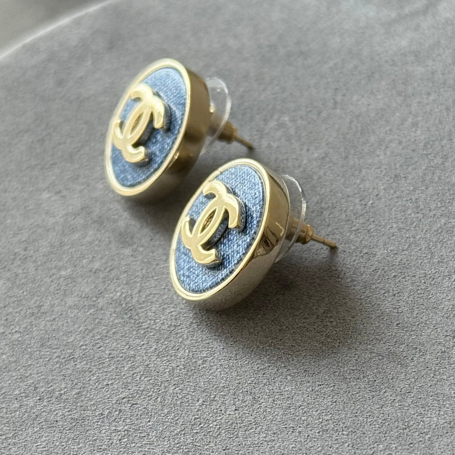 Coco blue stud earring