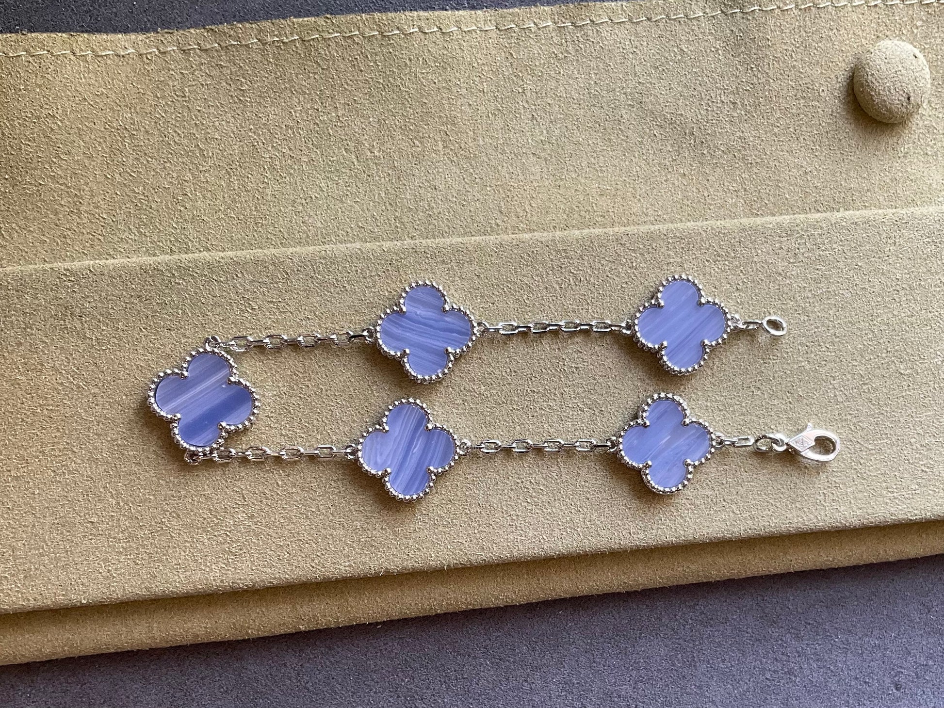 5 motifs 15mm clover chalcedony clover bracelet 925 silver with 18k white gold plated 7.5 inches - ParadiseKissCo