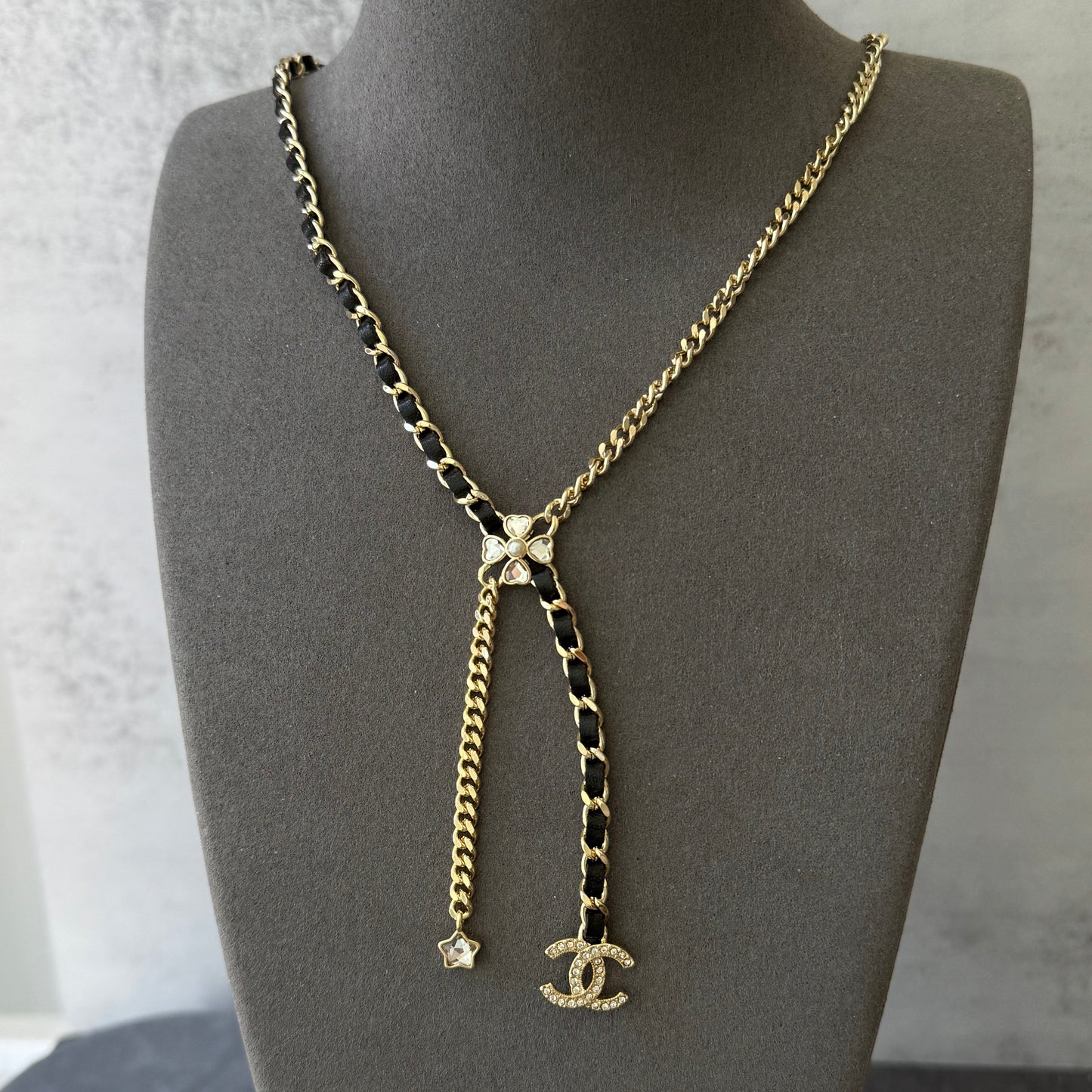 coco light gold leather necklace