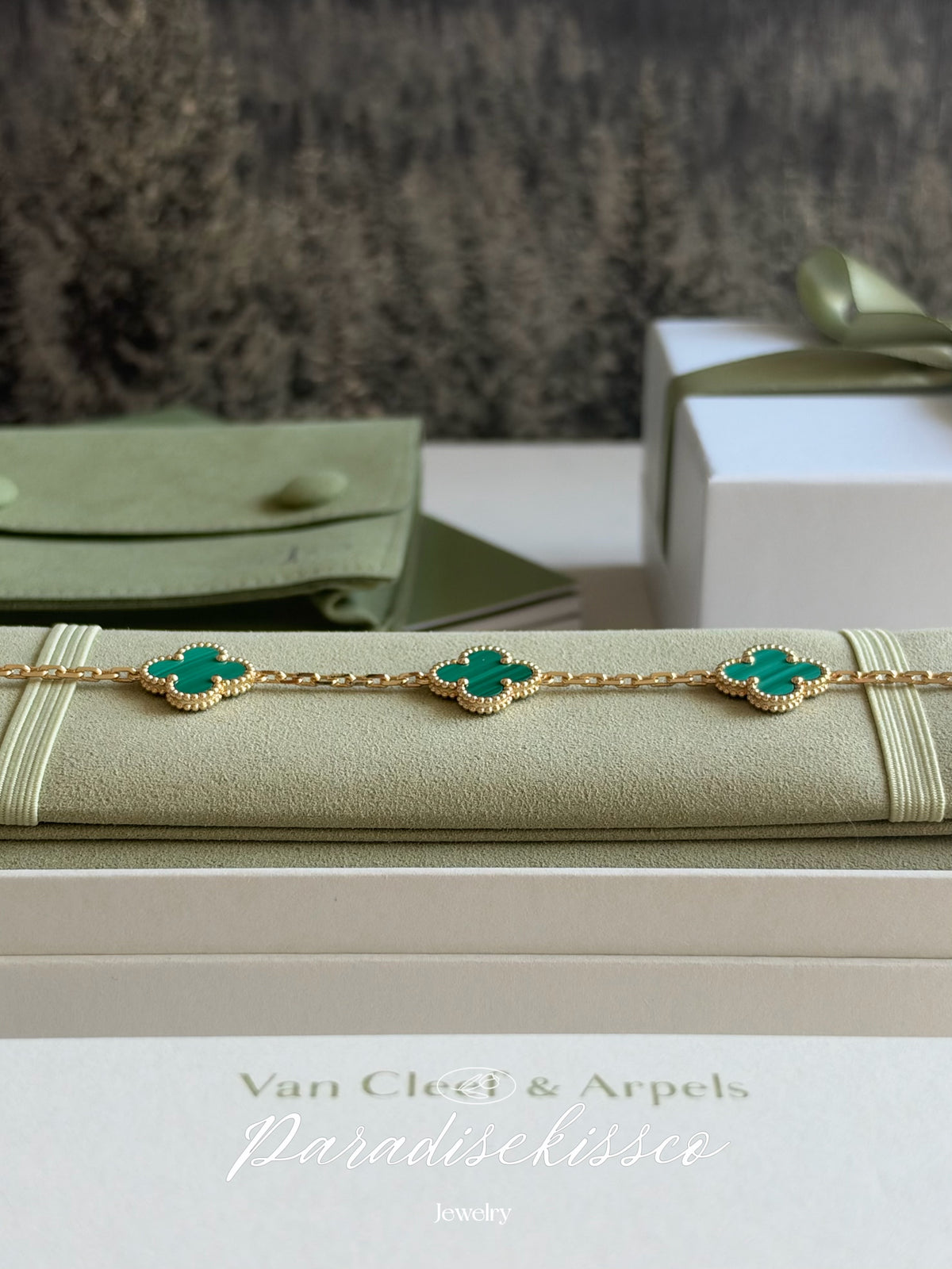 Alhambra Malachite 5 Motifs Clover Bracelet
