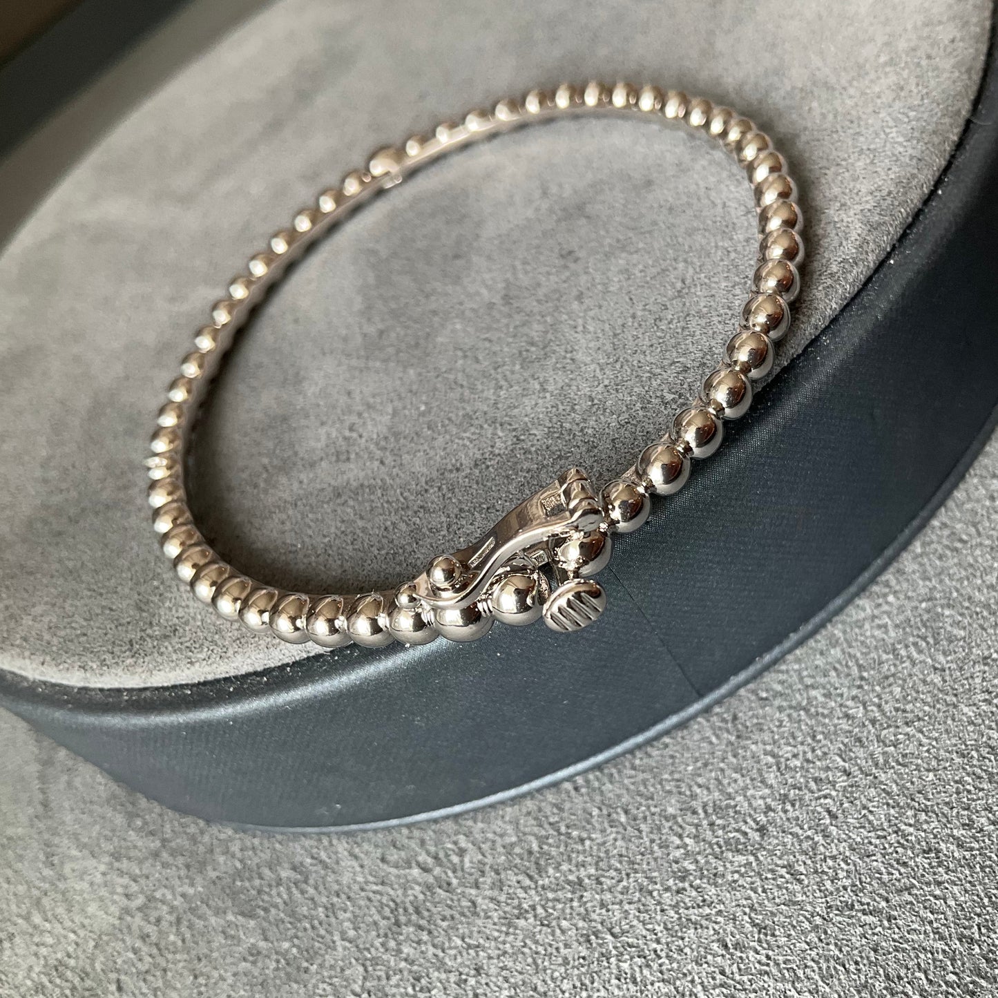 Peeler bangle 18k gold plated