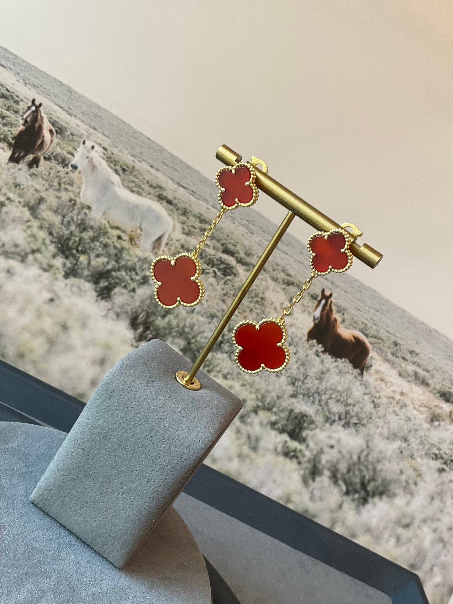 2 motifs carnelian clover earrings clover dangle earrings 925 silver 18k gold plated - ParadiseKissCo