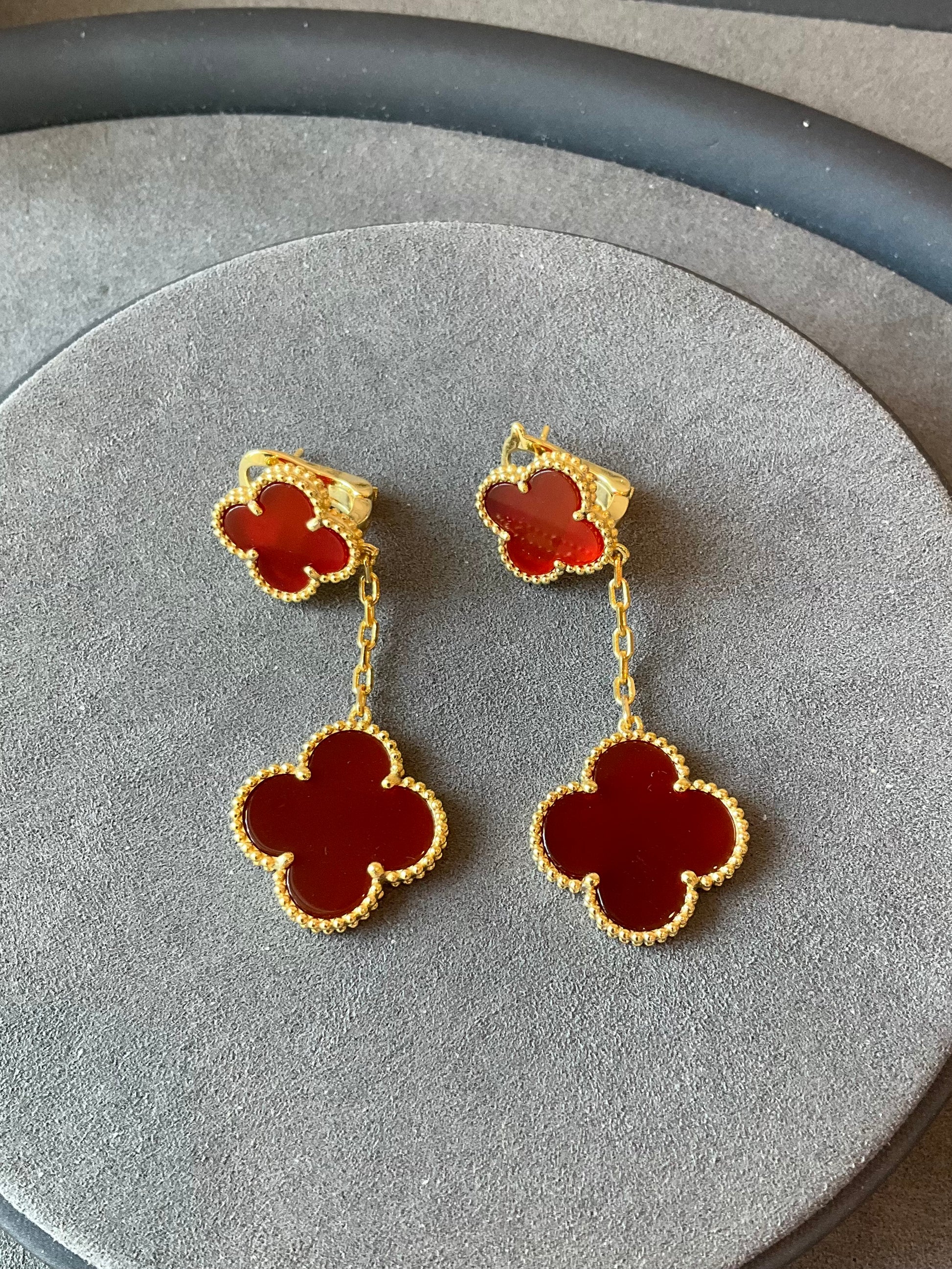 2 motifs carnelian clover earrings clover dangle earrings 925 silver 18k gold plated - ParadiseKissCo