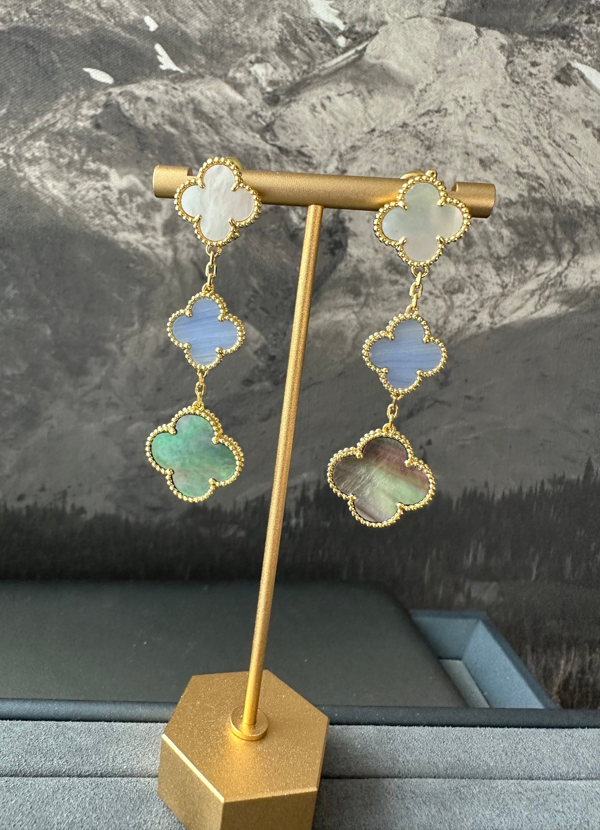 3 motifs Grey mop Chalcedony clover earrings clover dangle earrings 925 silver 18k gold plated - ParadiseKissCo