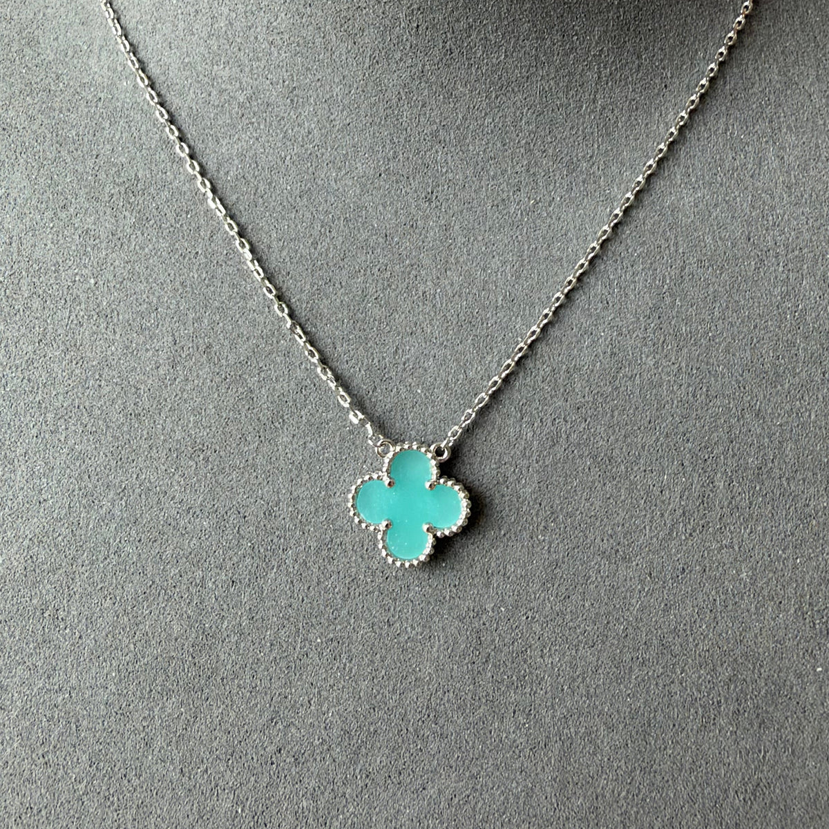 Single Motifs Amazonite 18k white gold plated Four Leaf Clover Flower Necklace 42cm