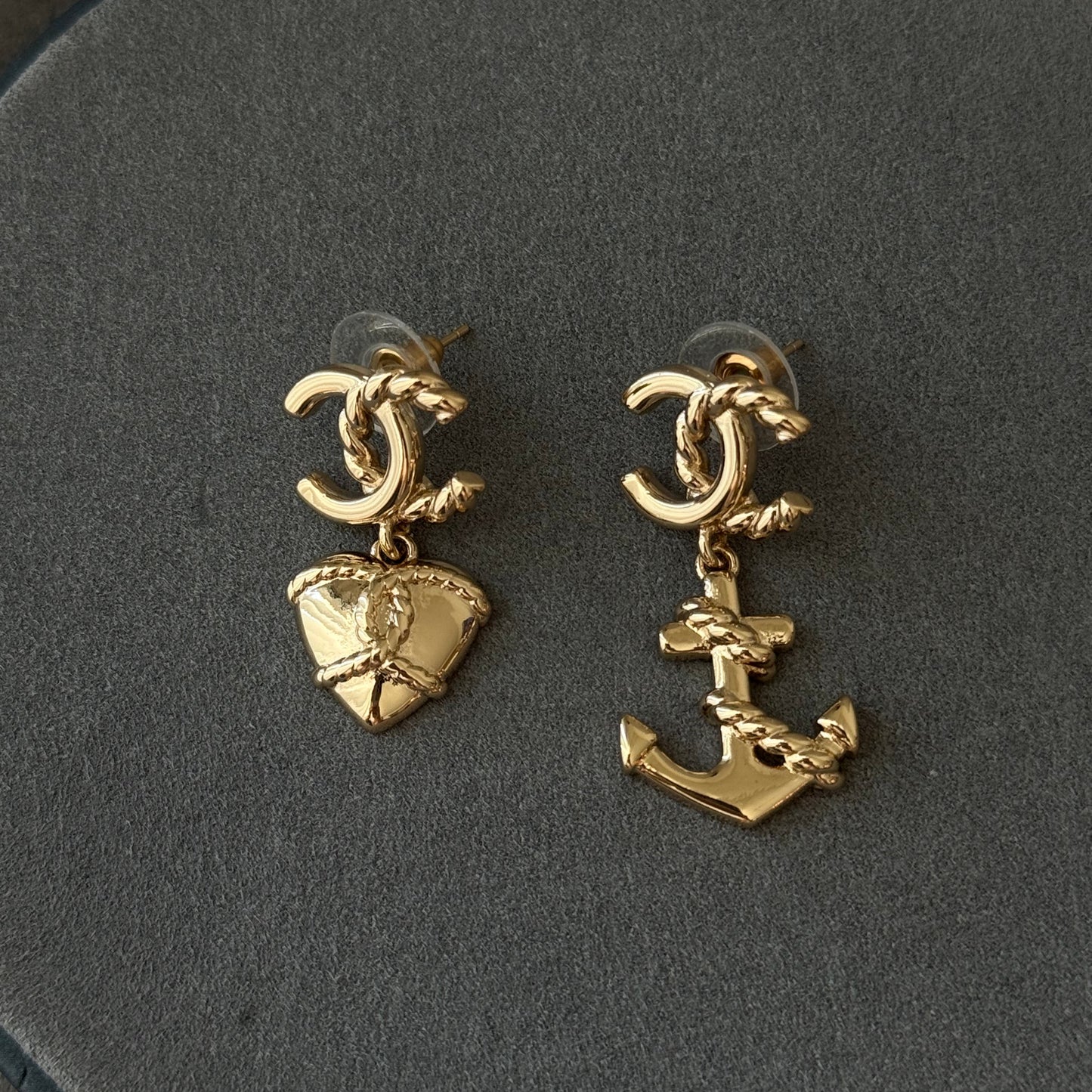 Coco Gold Asymmetrical earrings