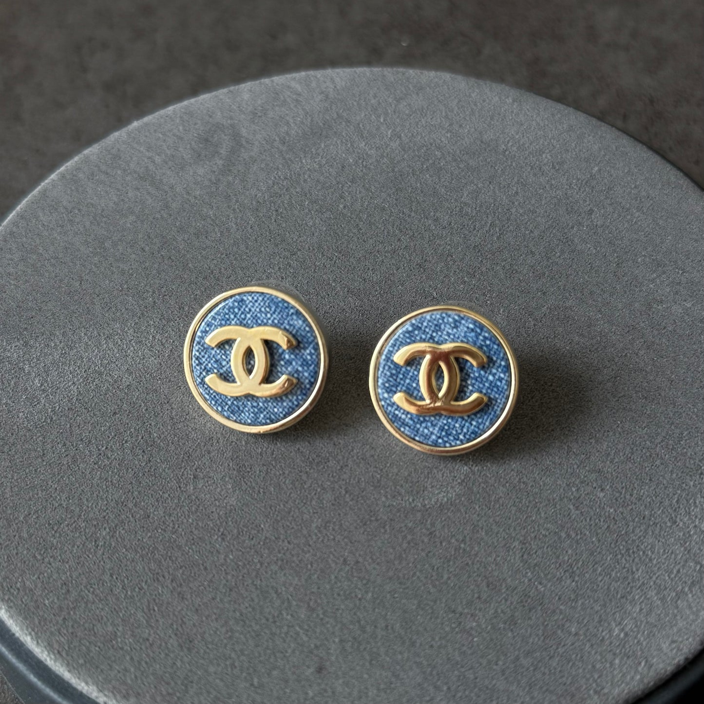 Coco blue stud earring