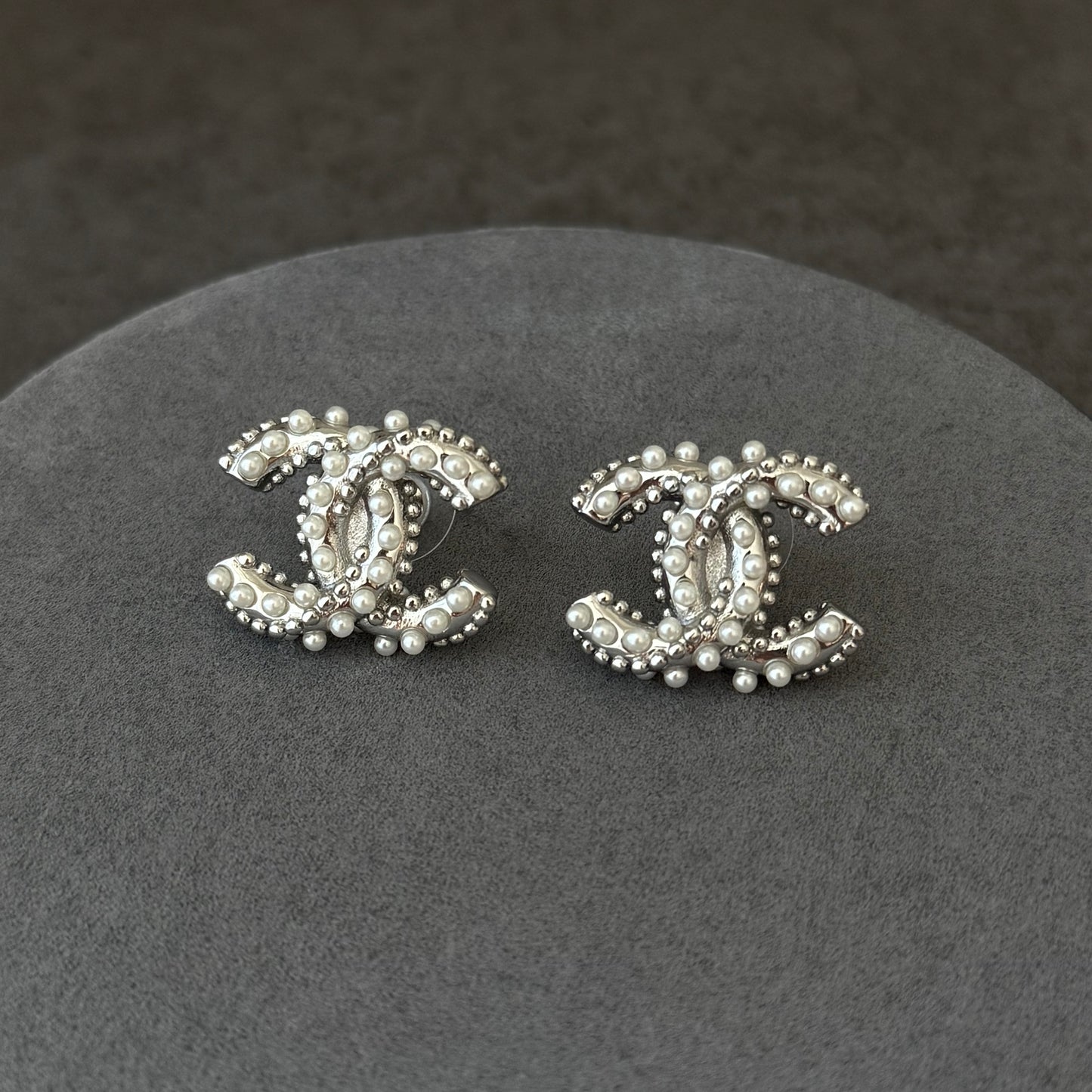 Coco pearl stud earrings