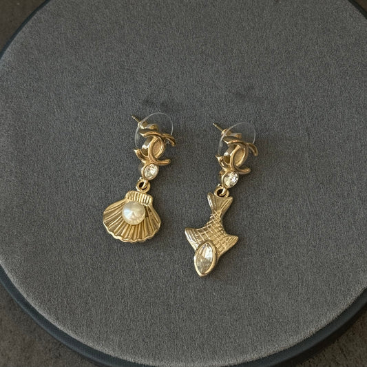 Coco Gold shell and pearl Dangle Earrings