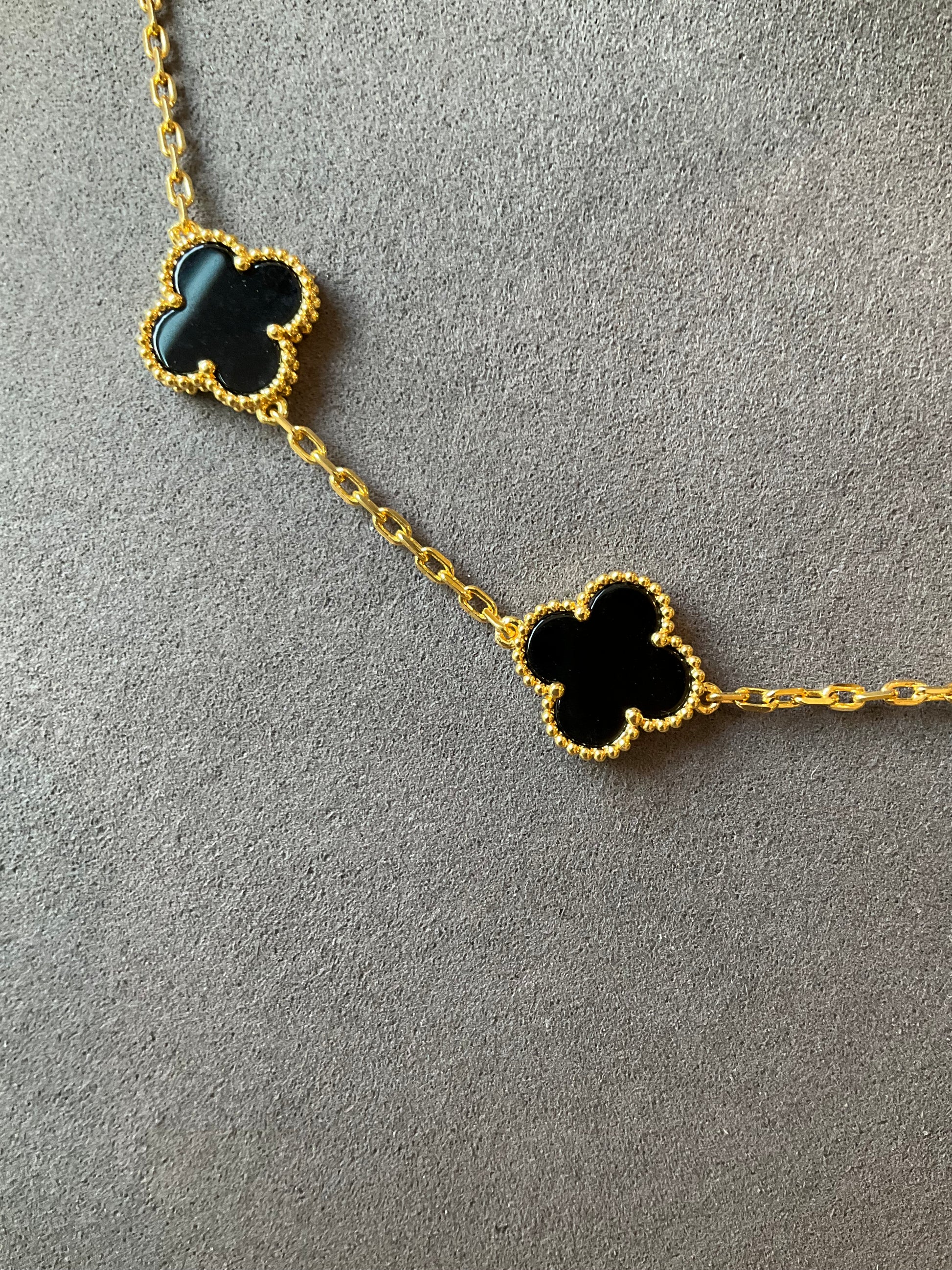 10 motifs onyx 15mm clover necklace 925 silver with 18k gold plated 42 cm long - ParadiseKissCo