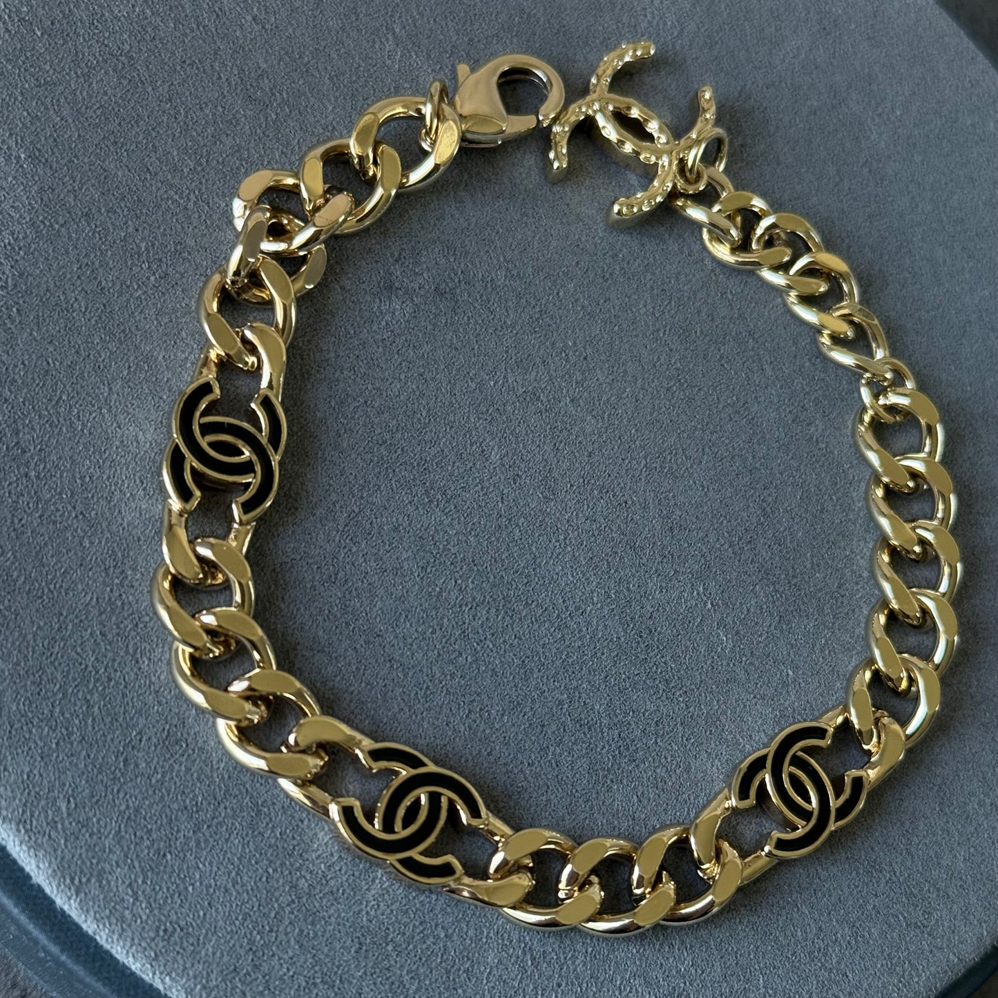 Coco cc gold chain black ceramics bracelet